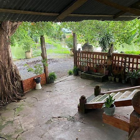 Homestay Tay Xa Trang Bom Zewnętrze zdjęcie