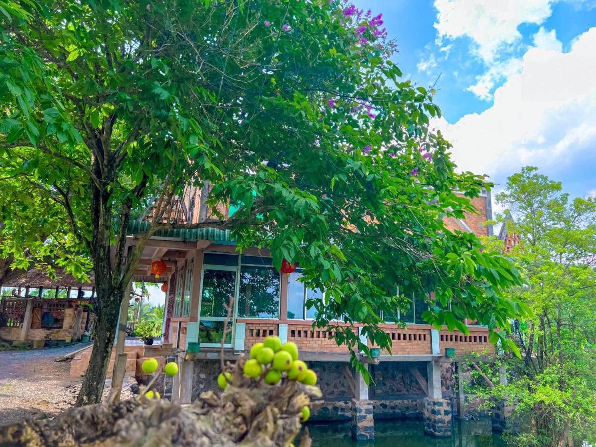 Homestay Tay Xa Trang Bom Zewnętrze zdjęcie