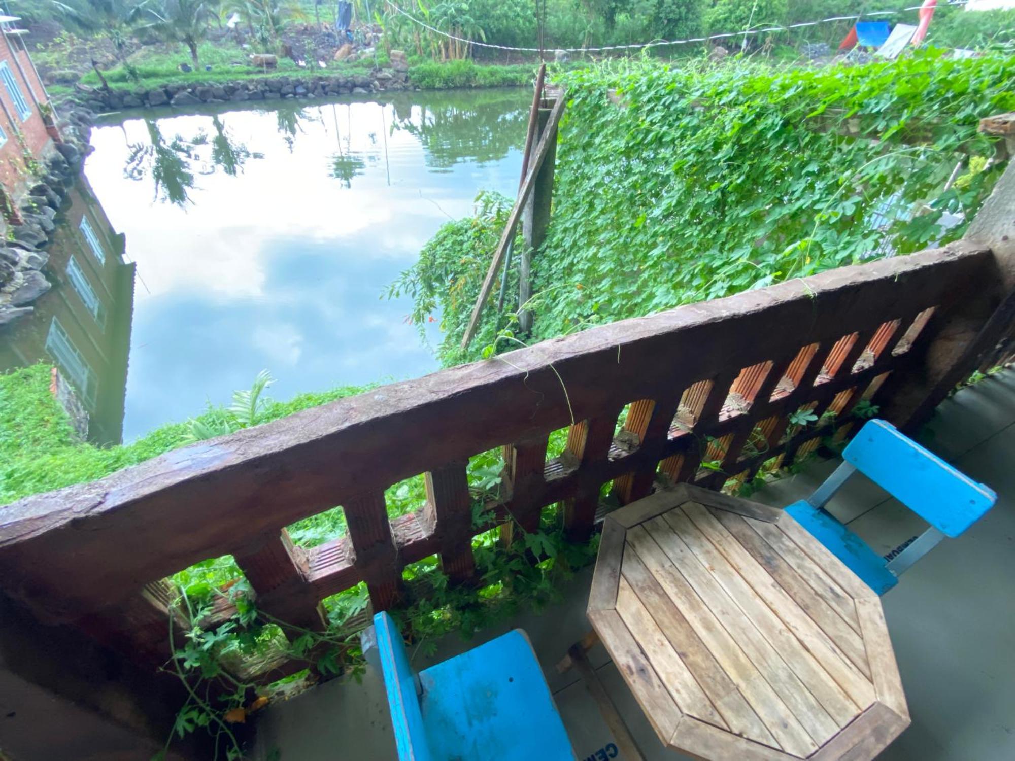 Homestay Tay Xa Trang Bom Zewnętrze zdjęcie