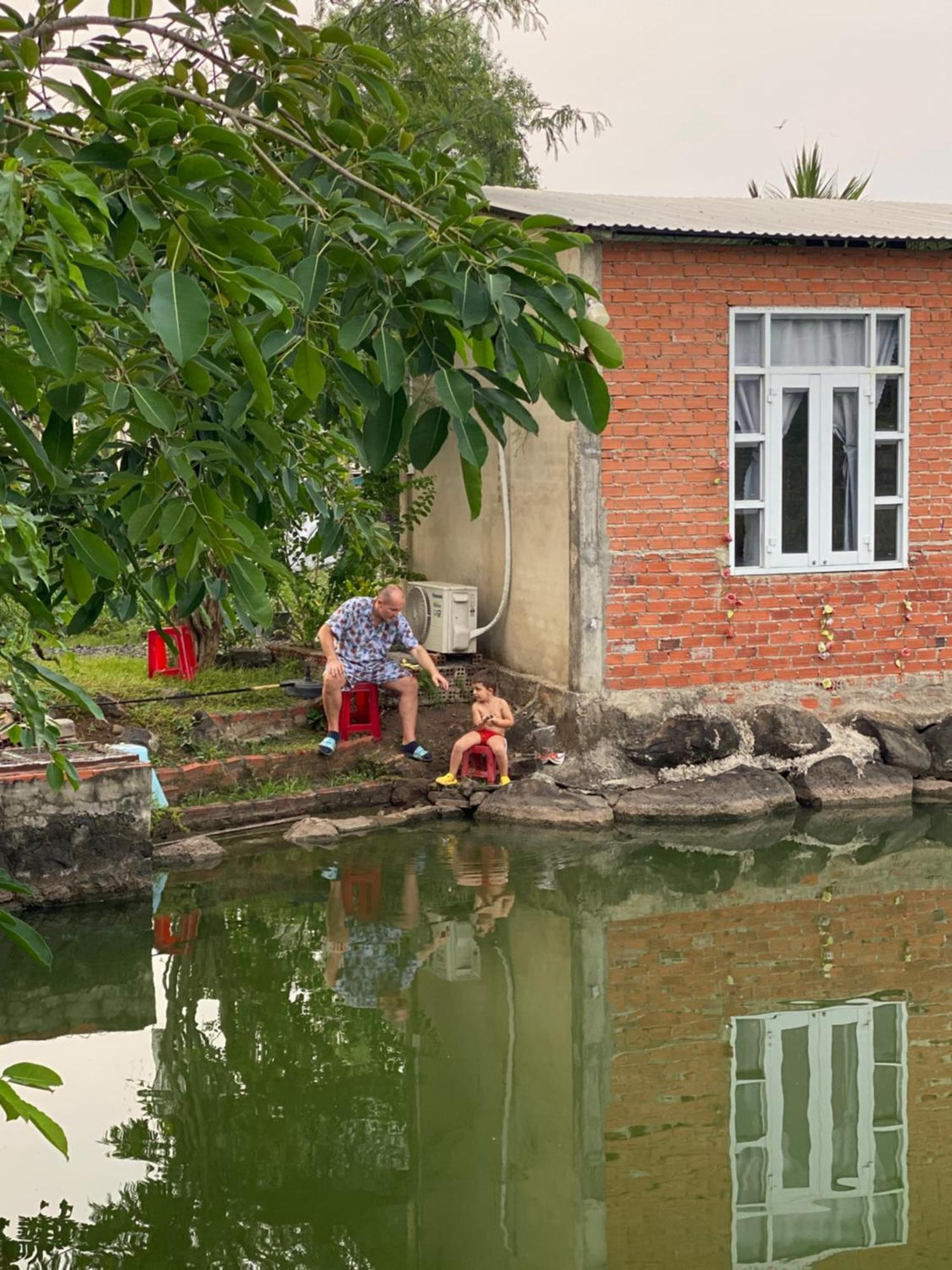 Homestay Tay Xa Trang Bom Zewnętrze zdjęcie