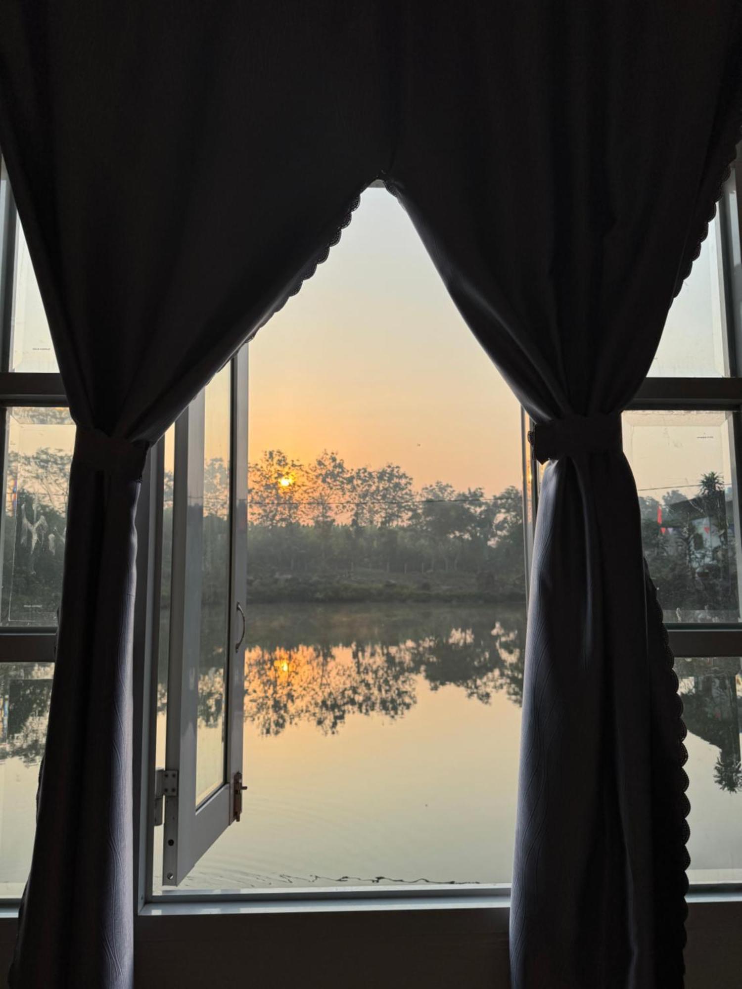 Homestay Tay Xa Trang Bom Zewnętrze zdjęcie